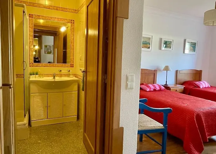 T2 Com Piscina E Vista Mar *